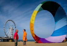 Giedo van der Zwan – Pier to Pier Pier to Pier