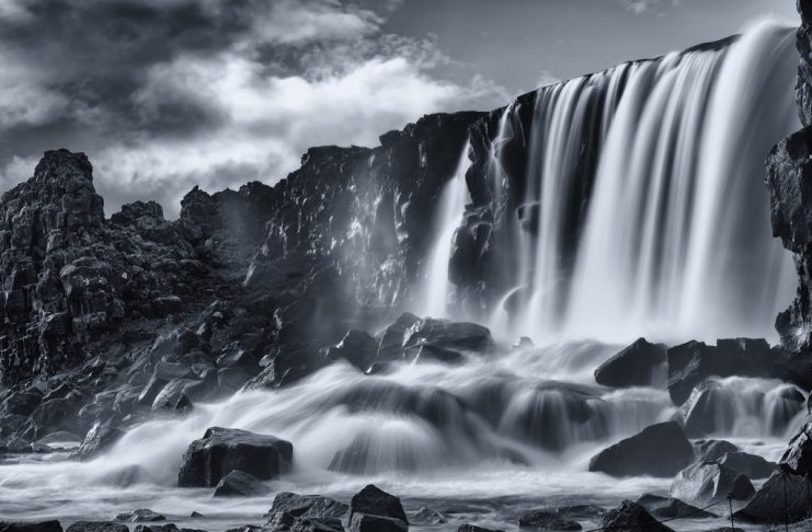 De Öxarárfoss waterval op IJsland, gefotografeerd met een ND-filter.