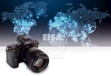 EISA PROFESSIONAL MIRRORLESS CAMERA 2018-2019: Sony α7R III De α7R III is de derde generatie van Sony's systeemcamera met hoge resolutie en bevat een 42,4 megapixel back-illuminated Exmor R CMOS-sensor.