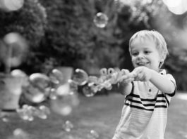 © Helen Bartlett