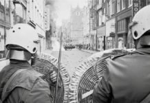 Kroningsdag vastgelegd door Aad van Driel