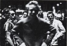 Eddy Posthuma de Boer: De eerste foto van God Eddy Posthuma de Boer