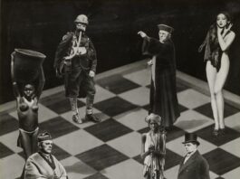 © John Heartfield