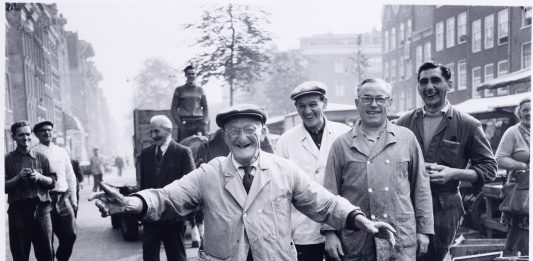Al die Amsterdamse mensen