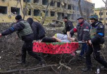 Evgeniy Maloletka winnaar World Press Photo of the Year! Evgeniy Maloletka