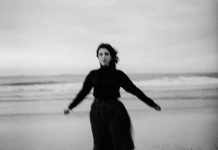 Thana Faroq – How shall we greet the sun Thana Faroq