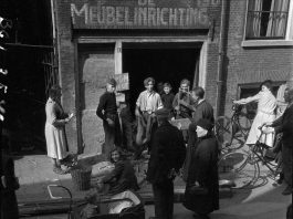 De ondergedoken camera