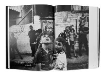 Vier fotoboeken en vier fotografen bij Fotodok book talks Fotodok