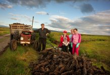 Het Veenmoeras – The Irish Peatlands through the Female Gaze